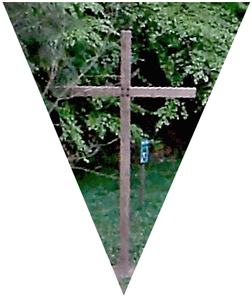 Kreuz im Wald