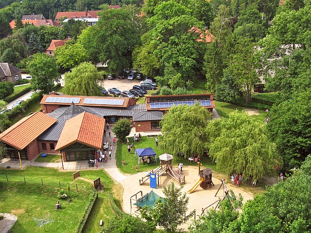 Kindergarten - Luftbild © video-kopter.de